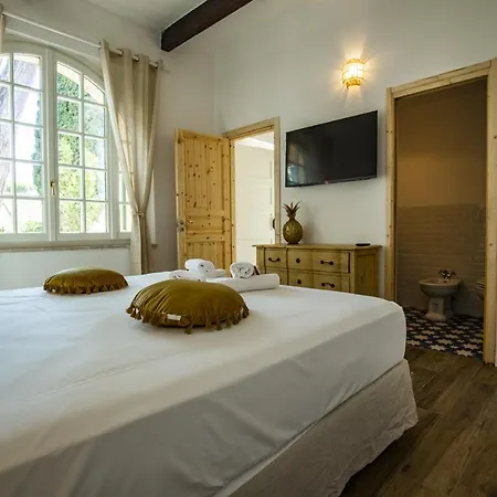 The Edwards * Saint-Tropez